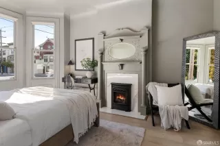 Photo #3: 425000963 Listing