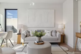 Photo #6: 425002040 Listing