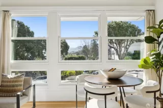 Photo #6: 425002105 Listing 