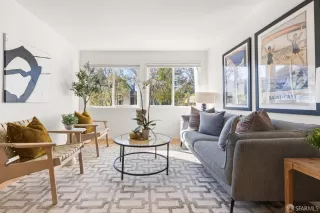 Photo #4: 425002488 Listing 