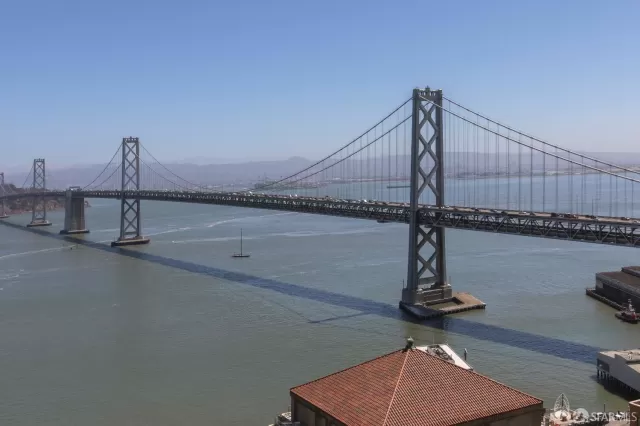 MLS: 425002619 Condo For Sale