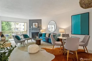 Photo #1: 425002958 Listing