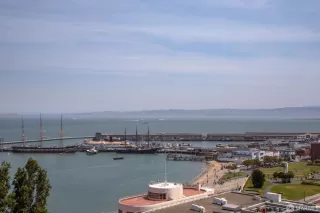 Photo #4: 425003351 Listing