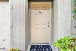 Photo #4: 425003571 Listing