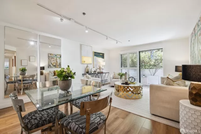 MLS: 425003794 Condo For Sale