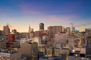 Photo #6: 425003802 Listing 