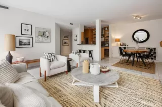 Photo #5: 425004018 Listing