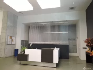 Photo #5: 425004605 Listing 