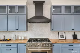 Photo #5: 425005083 Listing 