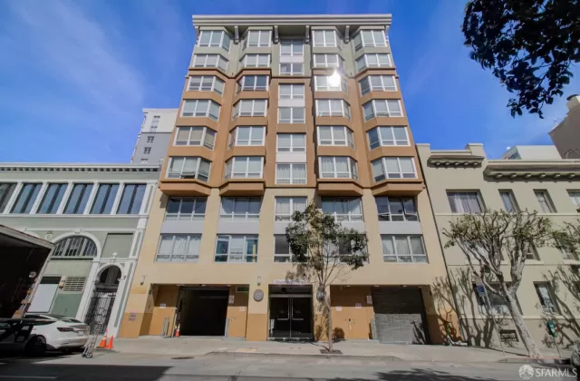 MLS: 425005179 Condo For Sale