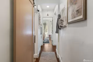 Photo #3: 425005219 Listing 