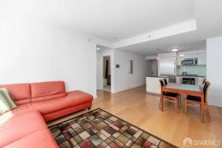 Photo #5: 425005234 Listing 