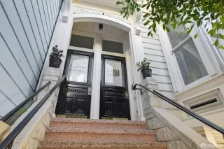 Photo #1: 425005586 Listing