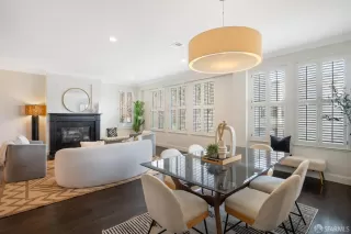 Photo #5: 425006052 Listing