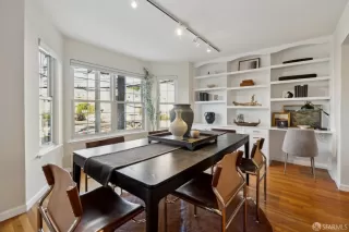 Photo #3: 425006193 Listing