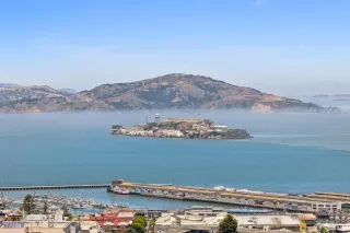 Photo #6: 425006399 Listing