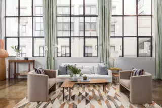 More Details about MLS # 425007470 : 1 CLARENCE PLACE #1