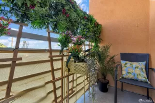 Photo #5: 425008060 Listing