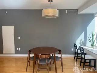 Photo #5: 425008196 Listing 