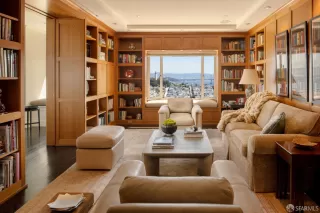 Photo #5: 425008366 Listing 