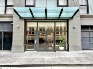 Photo #4: 425008491 Listing