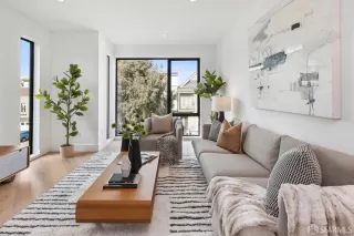 More Details about MLS # 425008628 : 2200 MARKET STREET #305