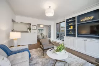 Photo #4: 425009976 Listing 