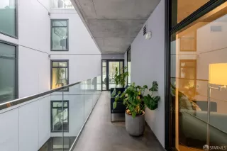 Photo #5: 425010036 Listing