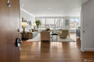 Photo #6: 425010222 Listing 