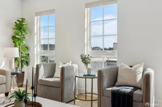 Photo #4: 425010334 Listing