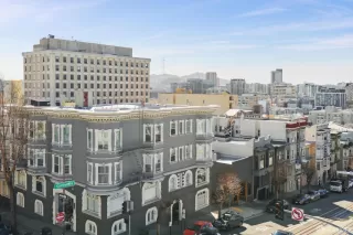 Photo #3: 425010510 Listing