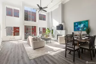 Photo #3: 425010512 Listing