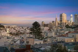 Photo #3: 425010515 Listing