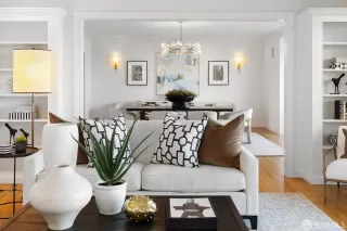 Photo #6: 425010515 Listing