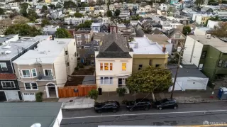 Photo #4: 425010517 Listing 