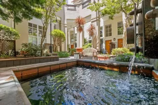 More Details about MLS # 425011589 : 701 MINNESOTA STREET #203