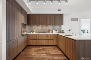 Photo #3: 425012708 Listing