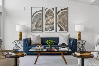 Photo #3: 425013467 Listing