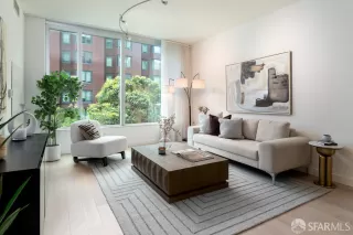 Photo #2: 425013709 Listing 