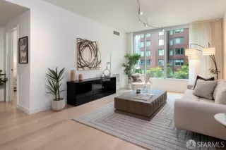 Photo #3: 425013709 Listing 