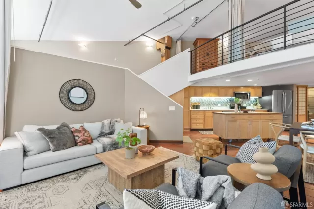 MLS: 425013880 Condo For Sale