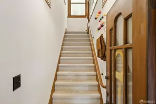 Photo #4: 425013967 Listing 