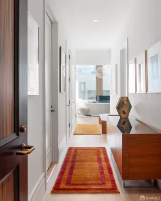 Photo #1: 425013989 Listing 