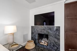 Photo #6: 425014757 Listing 