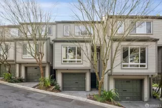 Photo #2: 425015669 Listing 