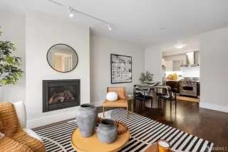 Photo #6: 425016311 Listing 