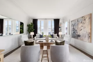 Photo #4: 425016930 Listing