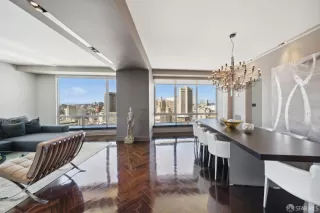 Photo #1: 425017147 Listing 