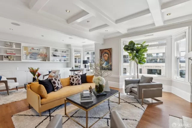 MLS: 425017188 Condo For Sale