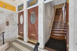 Photo #4: 425017188 Listing